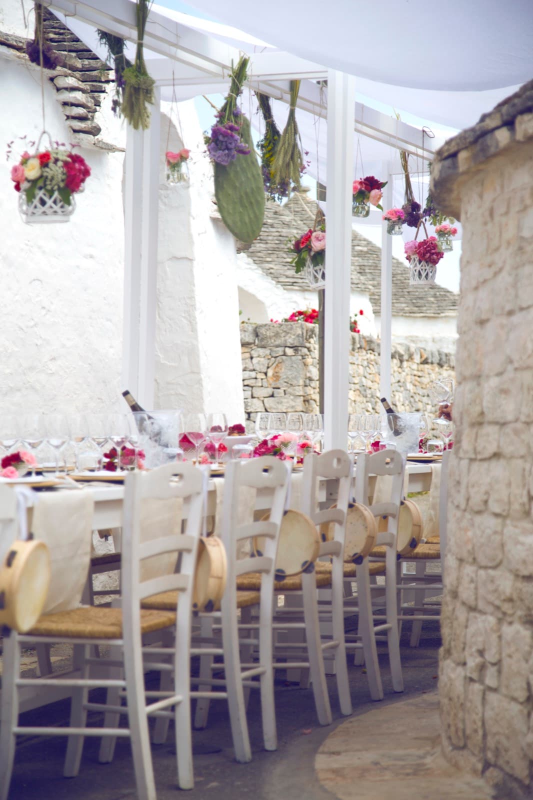 Dining Moments & Set Up — 3